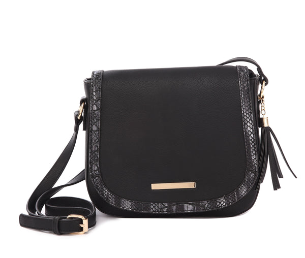 Snake-Trim Saddle Crossbody Bag – Sophistication with a Wild Edge